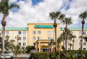 Photograph of La Quinta Inn & Suites, Melbourne