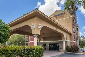 Photograph of Comfort Suites, Fort Pierce