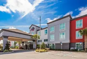 Photograph of Best Western Chain of Lakes Inn & Suites, Leesburg
