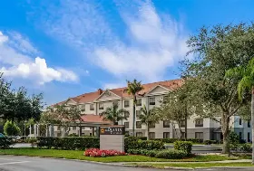 Photograph of La Quinta Inn & Suites, Bonita Springs