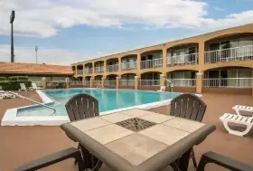 Photograph of Quality Inn, Alachua