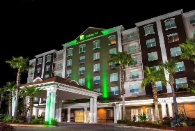 Photograph of Holiday Inn, Lake City