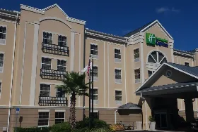 Photograph of Holiday Inn Express, Jacksonville