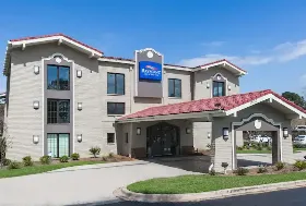 Photograph of Baymont By Wyndham, Tallahassee