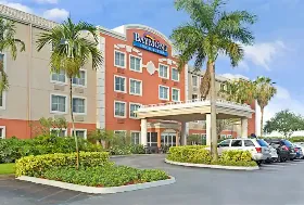 Photograph of Baymont by Wyndham,