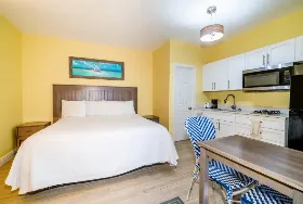 Photograph of Rainbow Bend Resort, Marathon