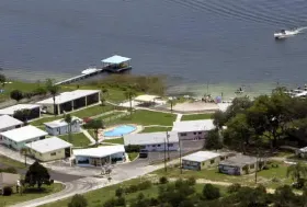 Photograph of Lake Blue Resort, Lake Placid