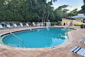 Photograph of Beach Castle Resort & Condominium, Longboat Key