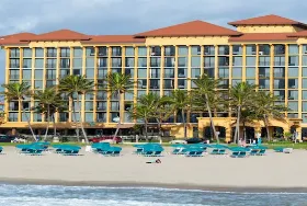 Photograph of Wyndham Deerfield Beach Resort, Deerfield Beach