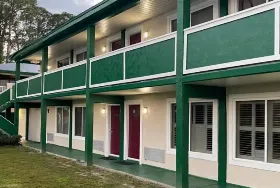 Photograph of Inn On The Green, Tavares