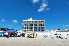 Photograph of Daytona Beach Tropical Winds Resort Hotel, Daytona Beach