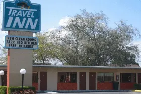 Photograph of Plaza Travel Inn, Clewiston