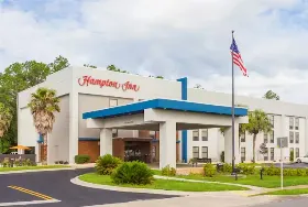 Photograph of Hampton Inn, Perry
