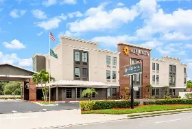 Photograph of La Quinta Inn & Suites, Saint Petersburg