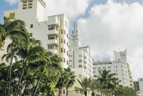Photograph of Four Seasons, Surfside