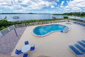 Photograph of Fisherman's Cove RV Resort, Palmetto