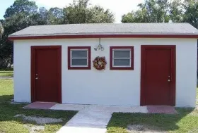 Photograph of Palm And Pines RV Park, Felda