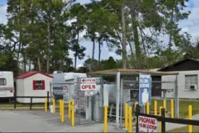 Photograph of Frontier Campgrounds & Mobile, Brooksville