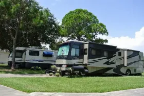 Photograph of Sunshine Travel RV Resort, Vero Beach
