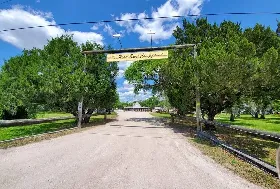 Photograph of Arcadia Peach River Campground, Arcadia