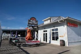 Photograph of Hooters, Madeira Beach