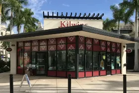 Photograph of Kilwins, Naples