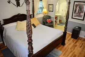 Photograph of Little English Guesthouse Bed and Breakfast, Tallahassee