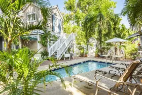 Photograph of Andrews Inn, Key West