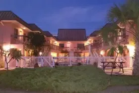 Photograph of Treasure Shores Beach Club, Treasure Island