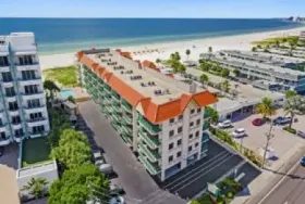Photograph of Vistas On The Gulf, St. Pete Beach