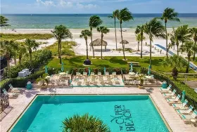 Photograph of Caper Beach Club, Fort Myers Beach