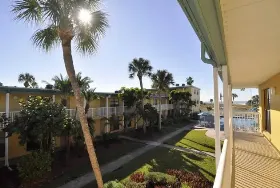 Photograph of Treasure Island Beach Club, Treasure Island