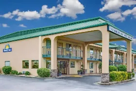 Photograph of Days Inn, Macon