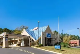 Photograph of Rodeway Inn,