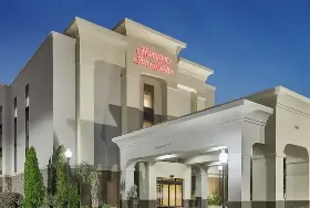 Photograph of Hampton Inn, Macon