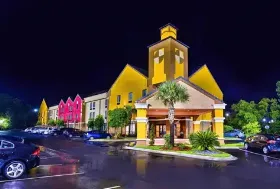 Photograph of Best Western Savannah Airport Inn & Suites, Pooler