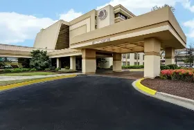 Photograph of DoubleTree by Hilton, Augusta