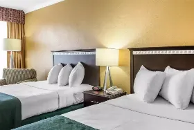 Photograph of Quality Inn, Richmond Hill