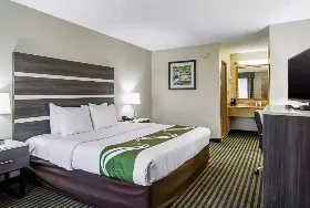 Photograph of Quality Inn, Savannah