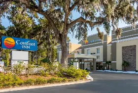 Photograph of Comfort Inn, Savannah