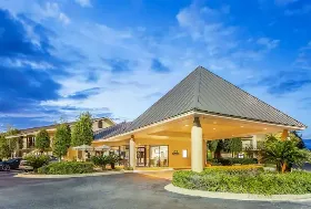 Photograph of Days Inn, Lake Park