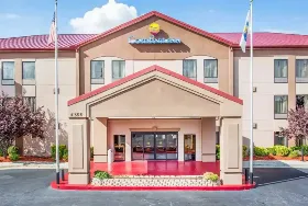 Photograph of Comfort Inn, Stone Mountain