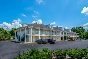 Photograph of Quality Inn, LaGrange