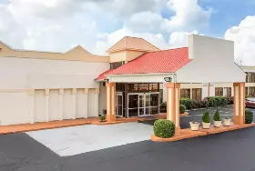 Photograph of Rodeway Inn, Tucker