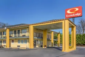 Photograph of Econo Lodge, Thomaston