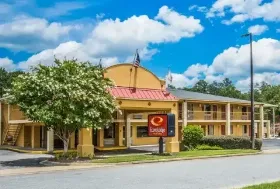 Photograph of Econo Lodge, Columbus