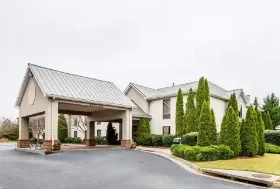 Photograph of Quality Inn, Dawsonville