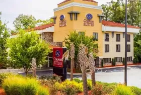 Photograph of Comfort Suites, Kennesaw