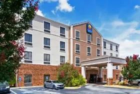 Photograph of Comfort Inn & Suites Near Fort Gordon, Augusta