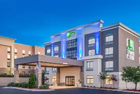 Photograph of Holiday Inn Express, Augusta